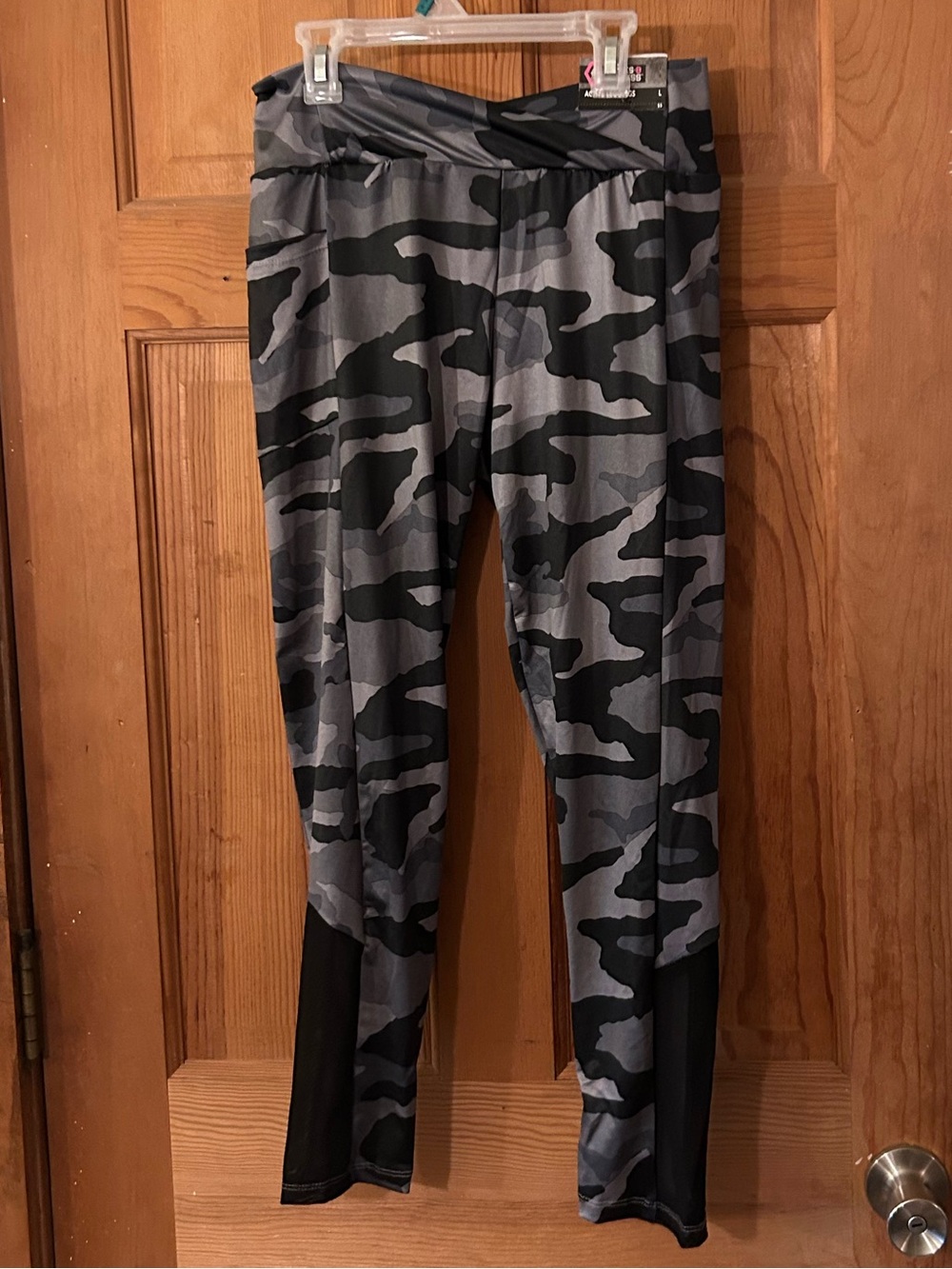 Gray Camo Active Leggings